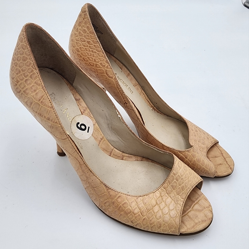 Enzo Angiolini Beige Tan Faux Alligator OpenvToe Sandals Heels 6 M